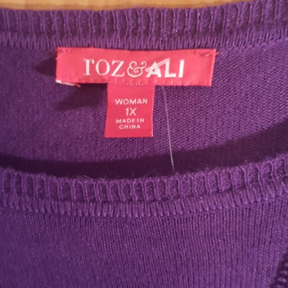 Sweater - Picture 3 of 3